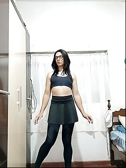 Sakura’s workout at Fitness Gym