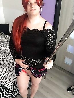 Slim t-girl prostitute having warm butt