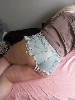 Oriental  t-girl mistresses are having sex with their boyfriends