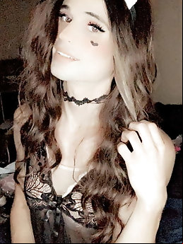 Me trying on sexy different outfits